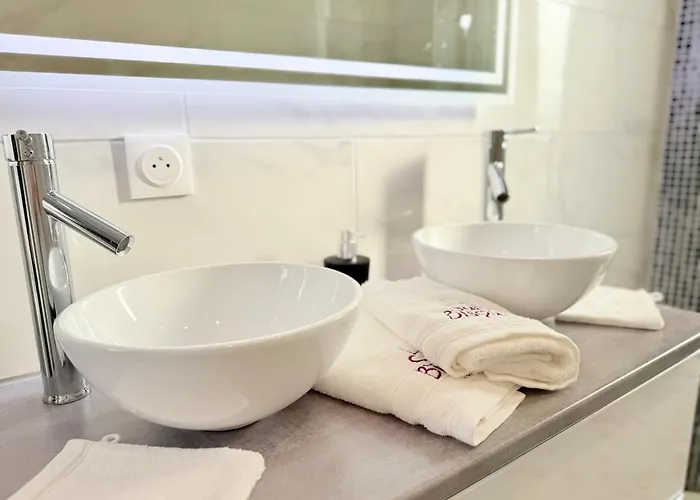 Loft Luxe - Jacuzzi - Sauna - Cinema Nancy